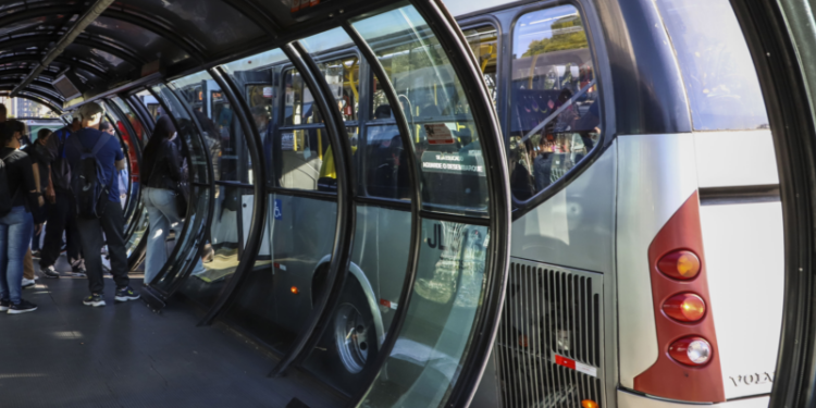 Estação-tubo Cajuru será desativada para obras do Ligeirão Leste/Oeste