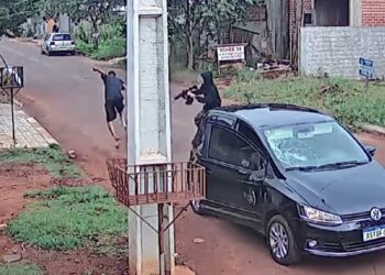 Impressionante! Rapaz sobrevive a dois atropelamentos e tiros durante atentado no Paraná, veja o vídeo
