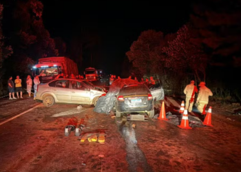 Acidente na PR-466 deixa quatro mortos e seis feridos, no Paraná