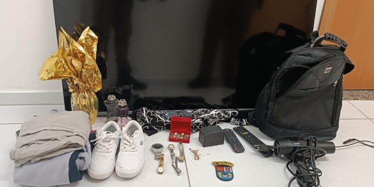 Polícia Militar prende ladrões de residência em São José dos Pinhais