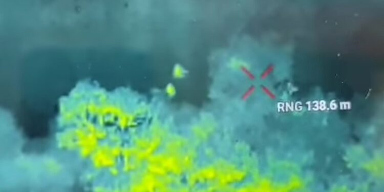 Com auxílio de câmera térmica em drone, BPMOA localiza quadrilha e recupera carga roubada