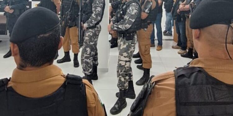 Polícia Militar realiza grande operação em São José dos Pinhais