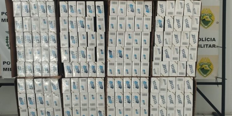 Polícia Militar do Paraná apreende cigarros contrabandeados