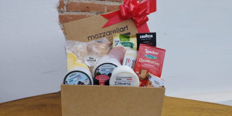 Mozzarellart lança kit especial para Dia das Mães com queijos premiados