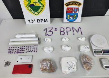 Após denúncia, PM detém casal e apreende crack, cocaína e ecstasy em Curitiba