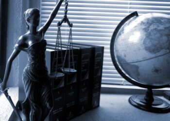 Brasileiros além das fronteiras: Crimes cometidos por cidadãos do Brasil no Exterior