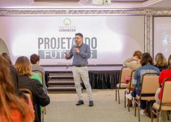 Gestores de escolas municipais são capacitados em Inteligência Artificial e Avaliação Educacional