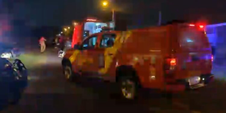 Confusão passional termina com um baleado, um agredido com pá e uma mulher detida