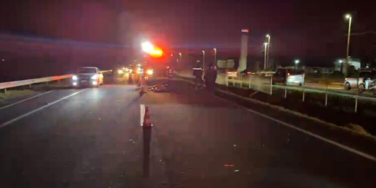 Motociclista perde a vida ao colidir na traseira de carro na BR-277