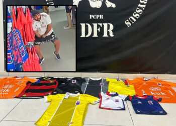 Indivíduo que foi flagrado furtando camisetas do Paraná Clube se apresenta na delegacia e devolve 9 camisetas