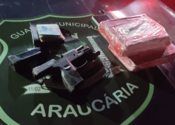 Após dupla cair em golpe e comprar gesso em vez de cocaína, três acabam presos na Região Metropolitana de Curitiba