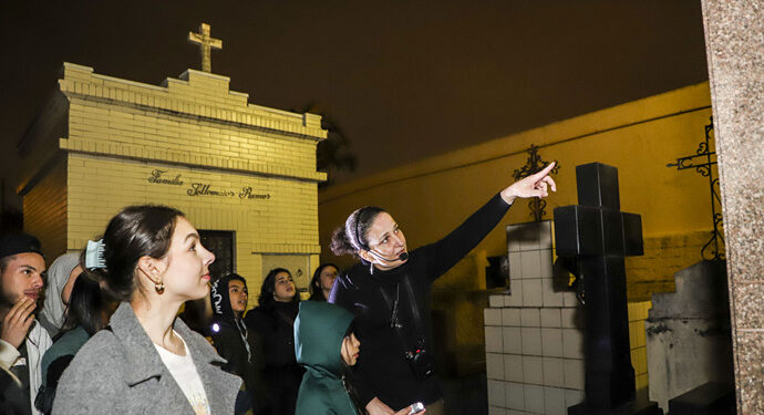 Prefeitura de Curitiba divulga cronograma de visitas noturnas guiadas ao Cemitério Municipal até o fim do ano
