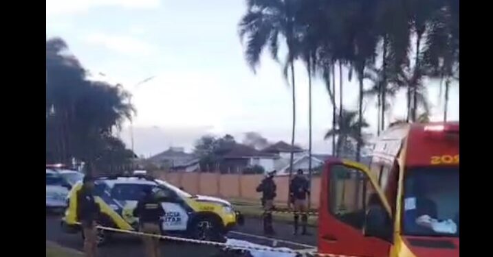 Motociclista é executado com vários tiros em região nobre; garupa pode ter fugido a pé