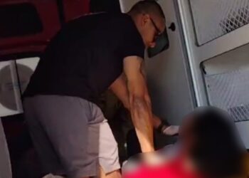 Policial militar salva mulher que estava se afogando no Parque Náutico