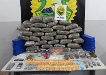 Polícia Militar realiza prisões e apreensões de drogas em Curitiba