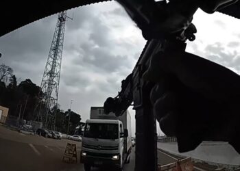 PRF e Polícia Federal apreendem carregamento de cocaína na BR-277 no Paraná, veja o vídeo