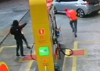 Divisão de Homicídios identifica indivíduo que matou frentista em posto de Curitiba, veja o vídeo