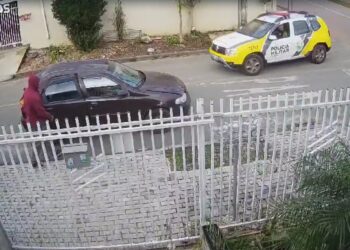 PM surpreende ladrões de residência e dois são presos, veja o vídeo