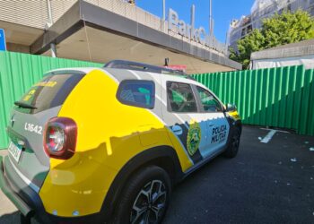 Briga entre funcionários de obra em shopping de Curitiba acaba em tiro e um ferido