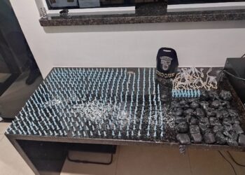 Dupla é presa por tráfico de drogas, no Paraná