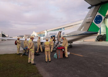 Corpo de Bombeiros do Paraná manda nova equipe para o Pantanal