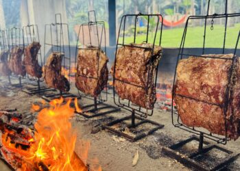 Dia dos Pais na Chácara das Vaquinhas terá costela no fogo de chão e carneiro no buraco