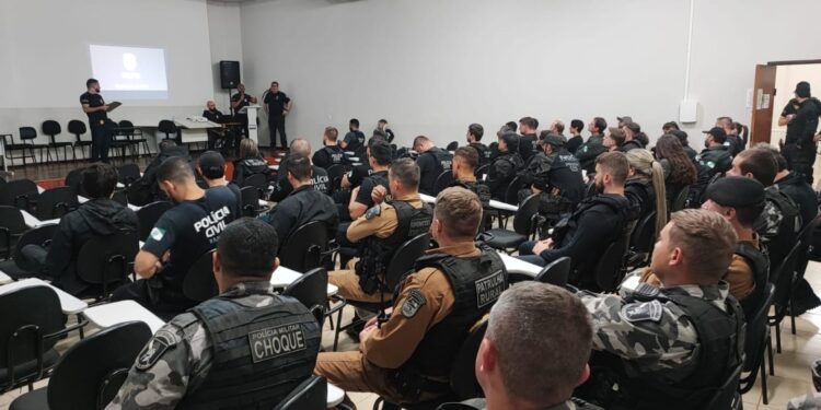Policia Civil e Militar prendem cinco em operação no Paraná