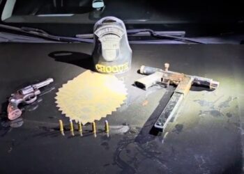 Dupla morre em confronto com a CHOQUE; um dos criminosos estava com 5 mandados de prisão em aberto