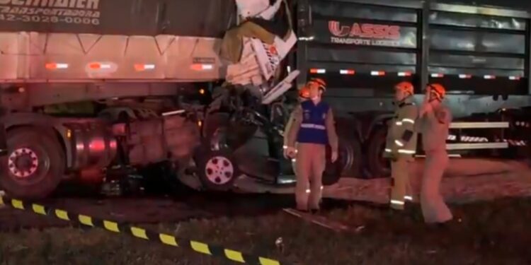 Tragédia no Contorno Leste; engavetamento deixa seis mortos em São José dos Pinhais