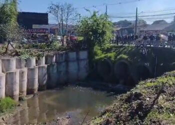 Corpo de homem é encontrado dentro de rio no Umbará