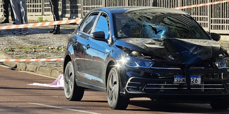 Identificada mulher que morreu atropelada na frente do marido no Mossunguê