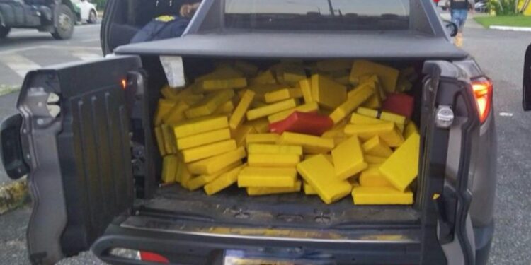 PF deflagra mega operação de combate ao tráfico transnacional de drogas em portos no sul do país