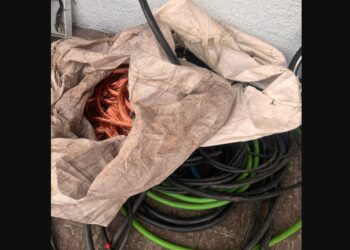 Receptador de fios de cobre é preso e se complica ao tentar subornar policiais