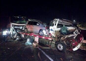 Engavetamento deixa um morto e outro ferido na BR-277