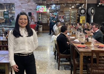 Inédito: Mercado Municipal de Curitiba abre para o jantar