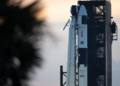 Hoje Nasa e SpaceX devem lançar a missão para trazer os astronautas “presos” no espaço