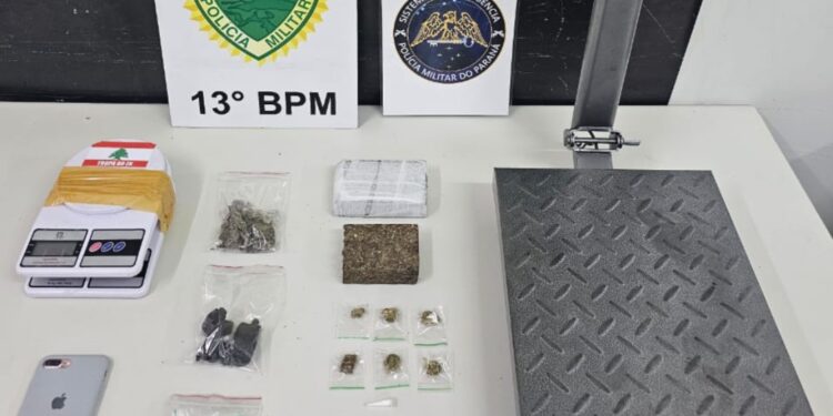 Após receber denúncia, Polícia Militar detém homem que realizava delivery de drogas em Curitiba