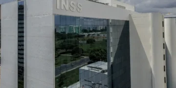 PF deflagra operação contra roubo de dados de beneficiários do INSS