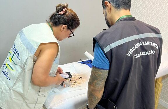 PF, Anvisa e vigilâncias sanitárias fiscalizam clínicas de estética na Região Oeste do Paraná