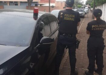 PF identifica homem armado próximo a colégio eleitoral
