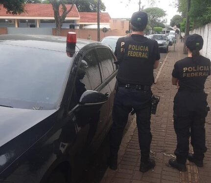 PF identifica homem armado próximo a colégio eleitoral