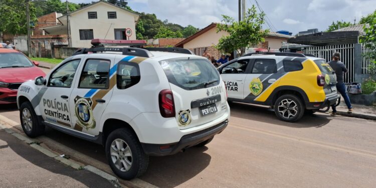 Rapaz viciado em drogas mata o pai a facadas na região metropolitana de Curitiba