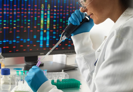 Paraná disponibiliza 2 mil exames gratuitos de DNA para população