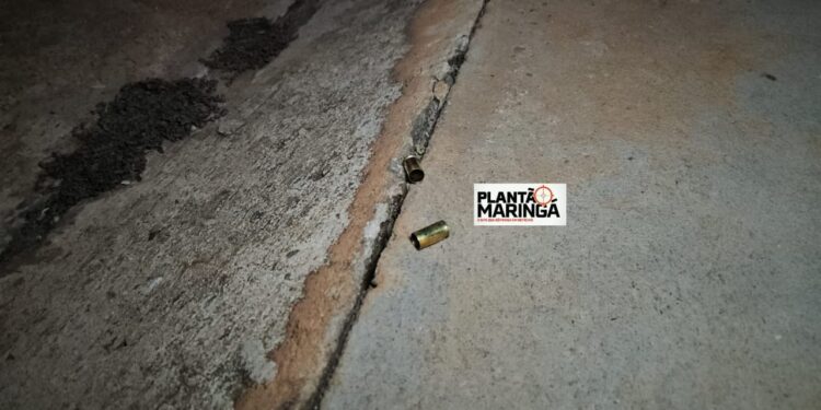 Homem é morto no lugar de amigo ao ir até a casa dele visitá-lo; alvo saiu ileso