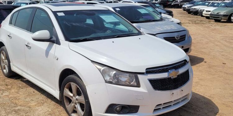 Estado realiza leilão de veículos e sucatas com lance mínimo a partir de R$ 1.009,35