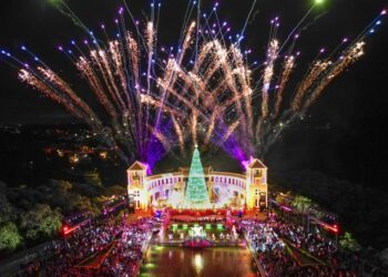 Conduzido por anjos, Natal de Curitiba terá 180 apresentações, muitas delas inéditas