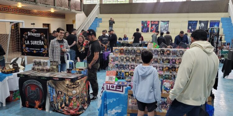 5ª Feira de Vinil, Colecionáveis e Variedades traz mais de 10 mil opções para presentear no Natal