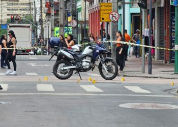 Polícia prende indivíduo suspeito de ferir três pessoas a tiros no centro de Curitiba