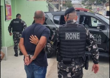 RONE prende criminoso, apreende arma, munições e recupera veículo roubado