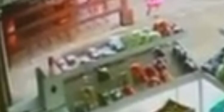 Meninas de 6 anos fogem de escola particular em Curitiba